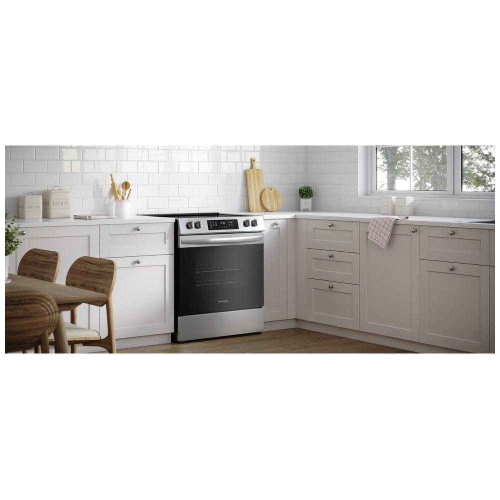Frigidaire 30" Front Control Electric Ranges FCFE306CAS