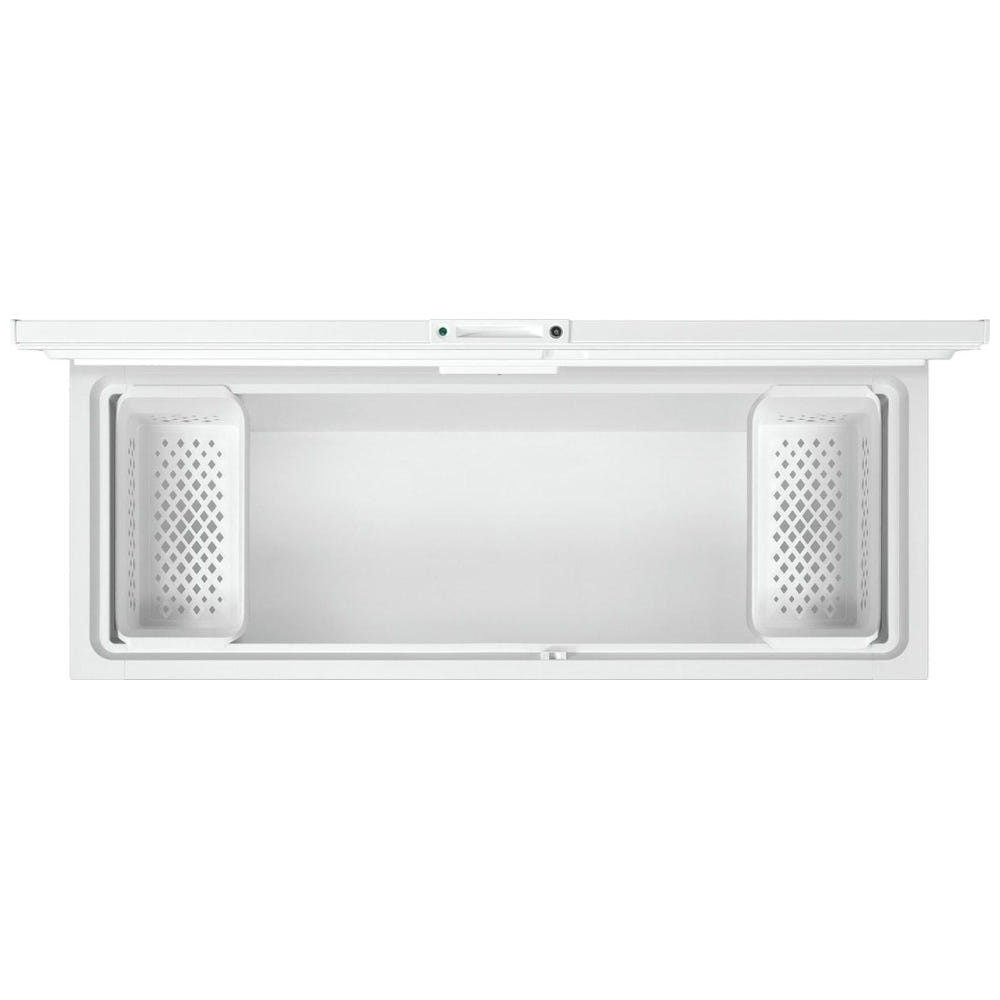 Frigidaire 19.8 Cu. Ft. Chest Freezer FFCL2042AW