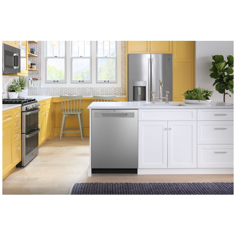 GE GDP630PYRFS Dishwasher