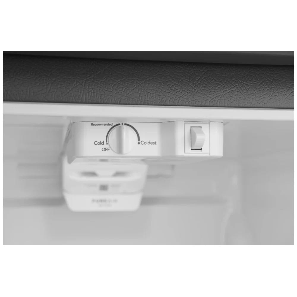 Frigidaire Gallery GRTE2055AF 顶部冷冻冰箱,30 英寸宽,能源之星认证,19.6 立方英尺容量,不锈钢颜色,CrispSeal® Plus 保鲜盒