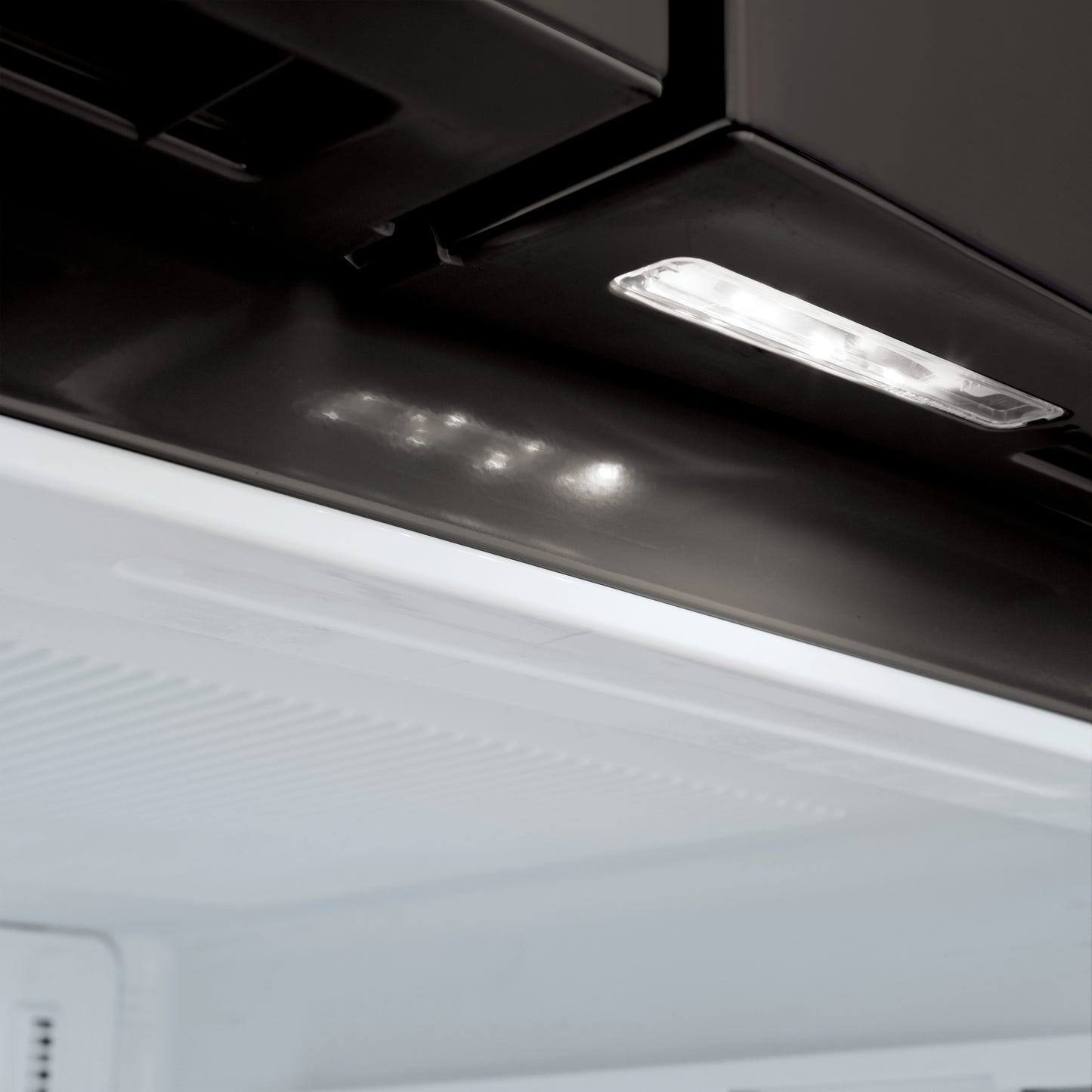 LG LRFS28XBD French Door Refrigerator