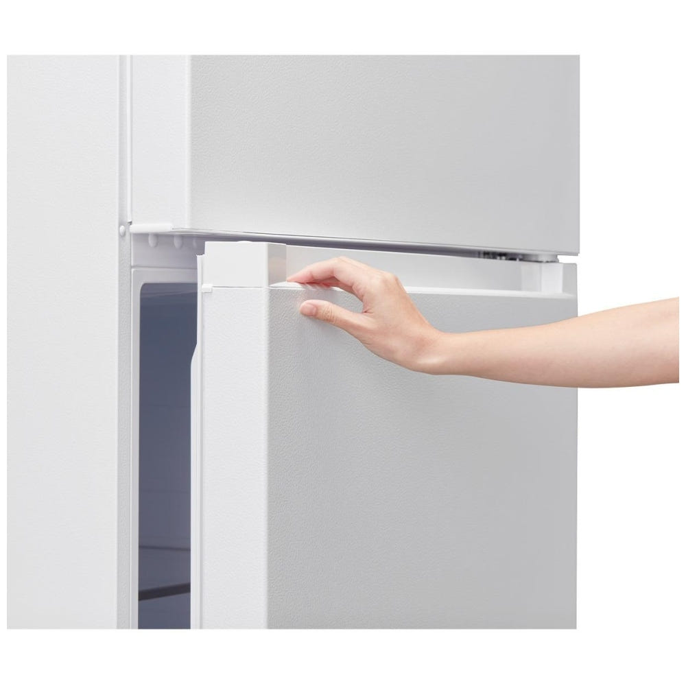 Midea MRT18D3BWW Top Freezer Refrigerator, 30 inch Width, 18 cu. ft. Capacity, Optional Ice Maker (Special Order), ENERGY STAR Certified, White colour