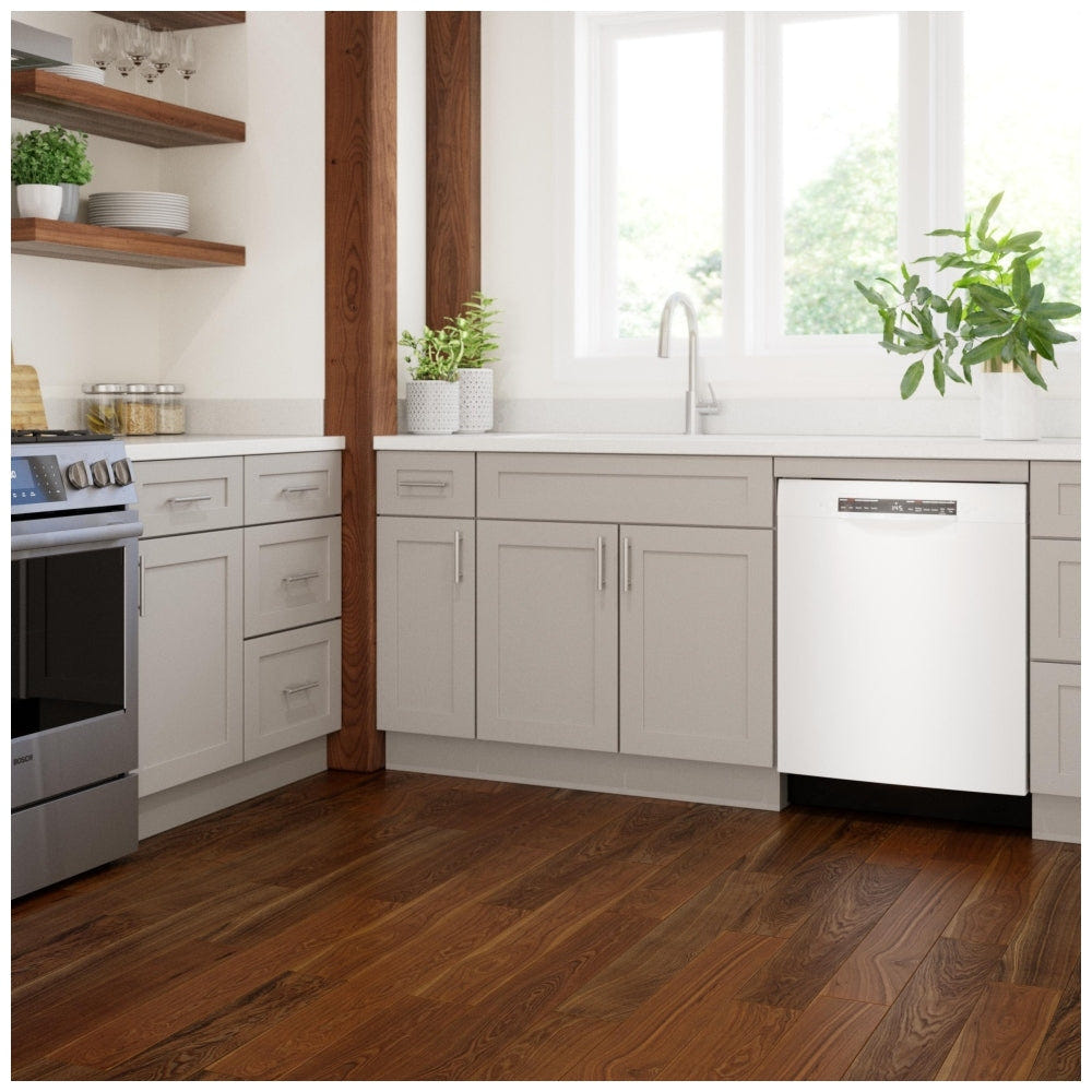 300 Series Dishwasher, 24", White SGE53C52UC