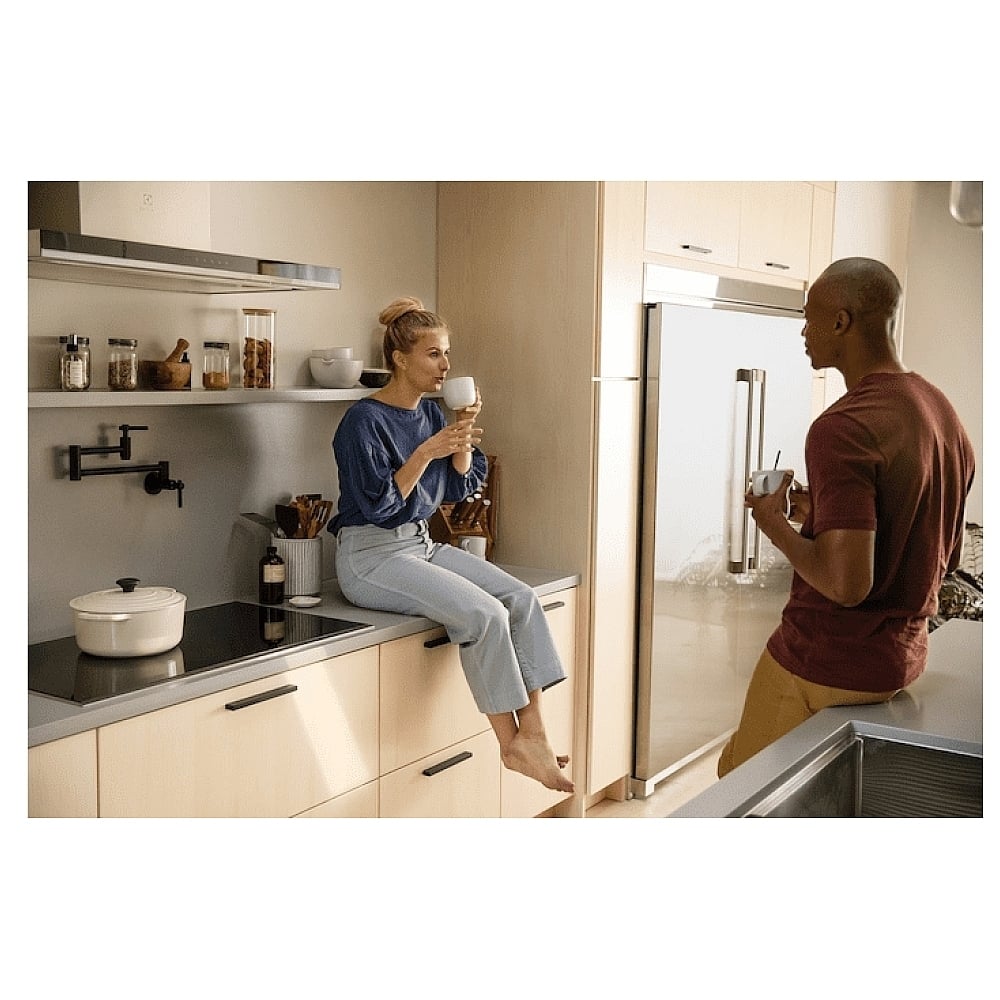 Electrolux ECCI3668AS Induction Cooktop, 36 inch Exterior Width, 5 Burners, 3600 Highest Burner Element (Watts), Black / Stainless Steel colour