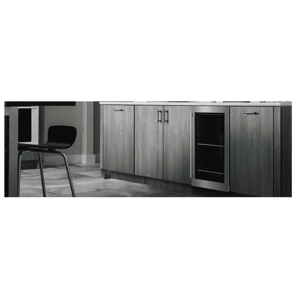 Electrolux 5.1 Cu. Ft. Under-Counter Beverage Center EI24BC15VS