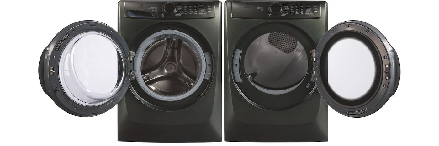 Electrolux ELFE773CAA 27 Inch Styler Steam And Steam Closet