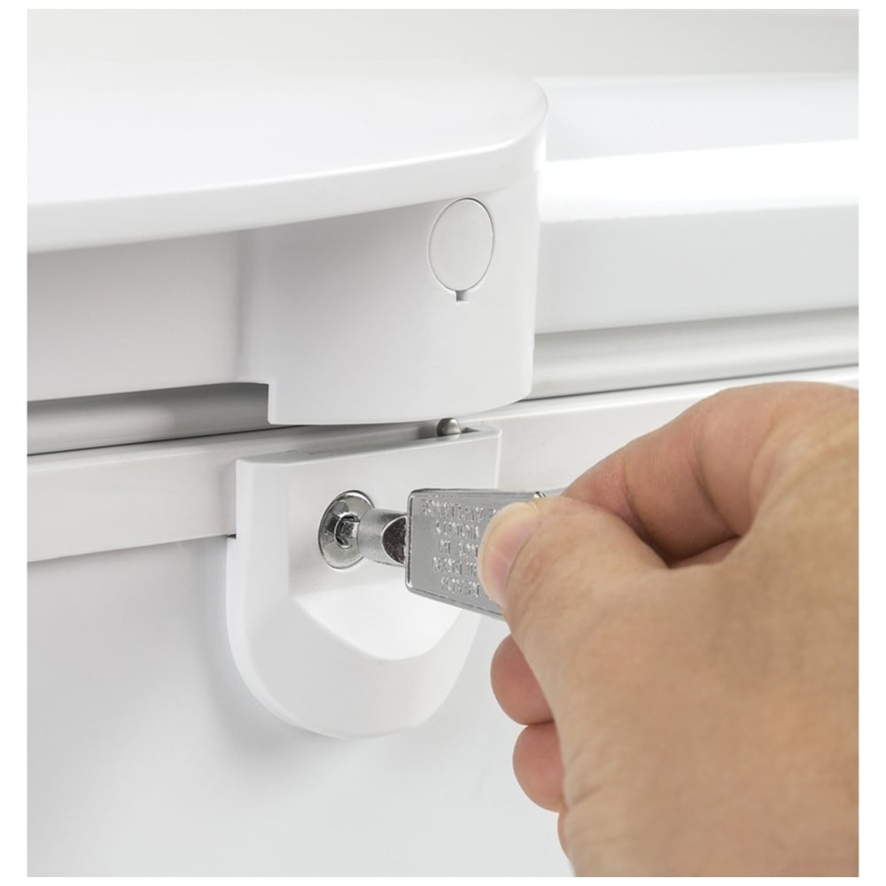 GE FCM22DLWW Chest Freezer