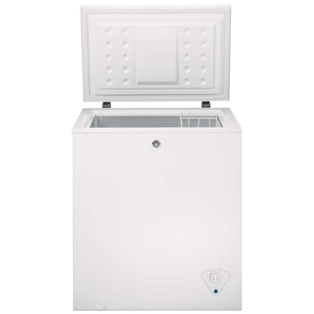 GE FCM5STWW Chest Freezer, 24.75 inch Width, 5.1 cu. ft. Capacity