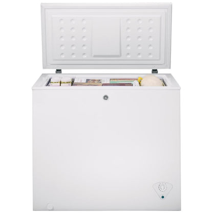 GE FCM7STWW Chest Freezer, 32.10 inch Width, 7 cu. ft. Capacity, Manual