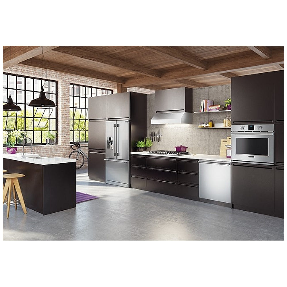 Frigidaire Professional FPGC3077RS Gas Cooktop, 30 inch Exterior Width, 5 Burners, 17,000 BTU Highest Burner, Stainless Steel colour