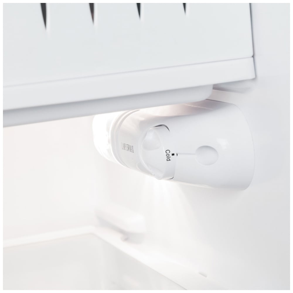 GE GCE06GGHWW Compact Refrigerator