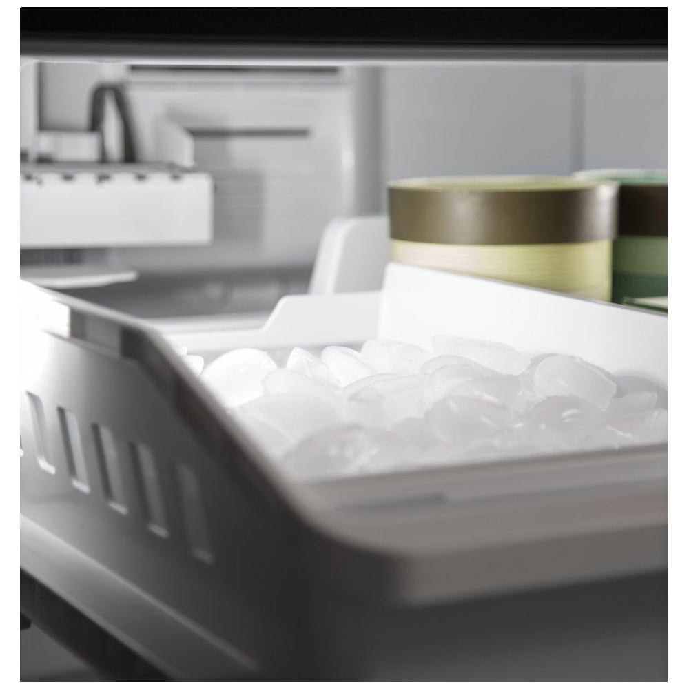 GE GDE25EYKFS Bottom Freezer Refrigerator