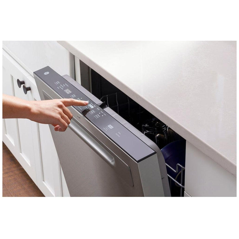 GE GDP630PYRFS Dishwasher