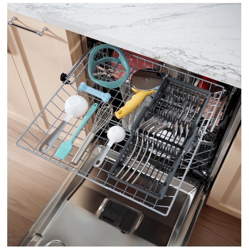 GE GDT670SMVES Dishwasher