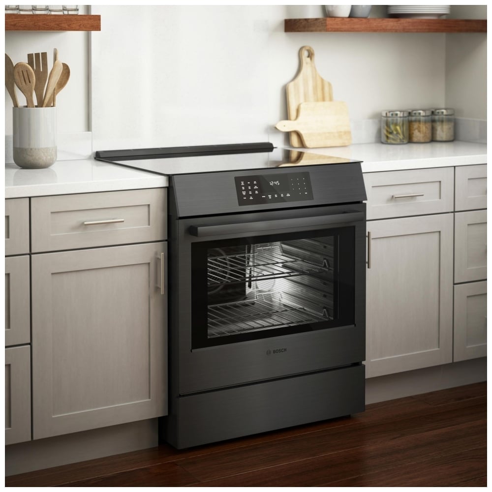 800 Series Induction Slide-in Range, Black Stainless Steel HII8047C