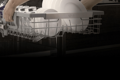 Smart Top Control Dishwasher with QuadWash Pro, TrueSteam & Dynamic Dry LDPS6762S