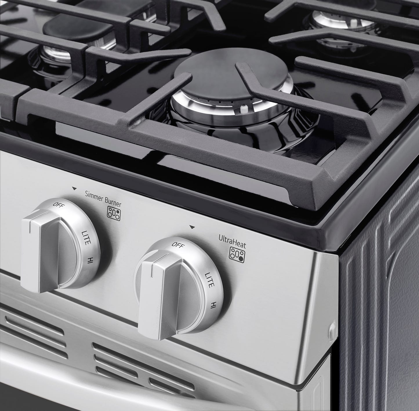 5.8 cu ft. Smart Wi-Fi Enabled Fan Convection Gas Ranges with Air Fry & EasyClean® LRGL5823S