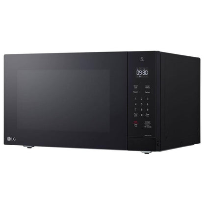 1.5 cu. ft. NeoChef™ Countertop Microwave with Smart Inverter and Sensor Cooking MSER1590B