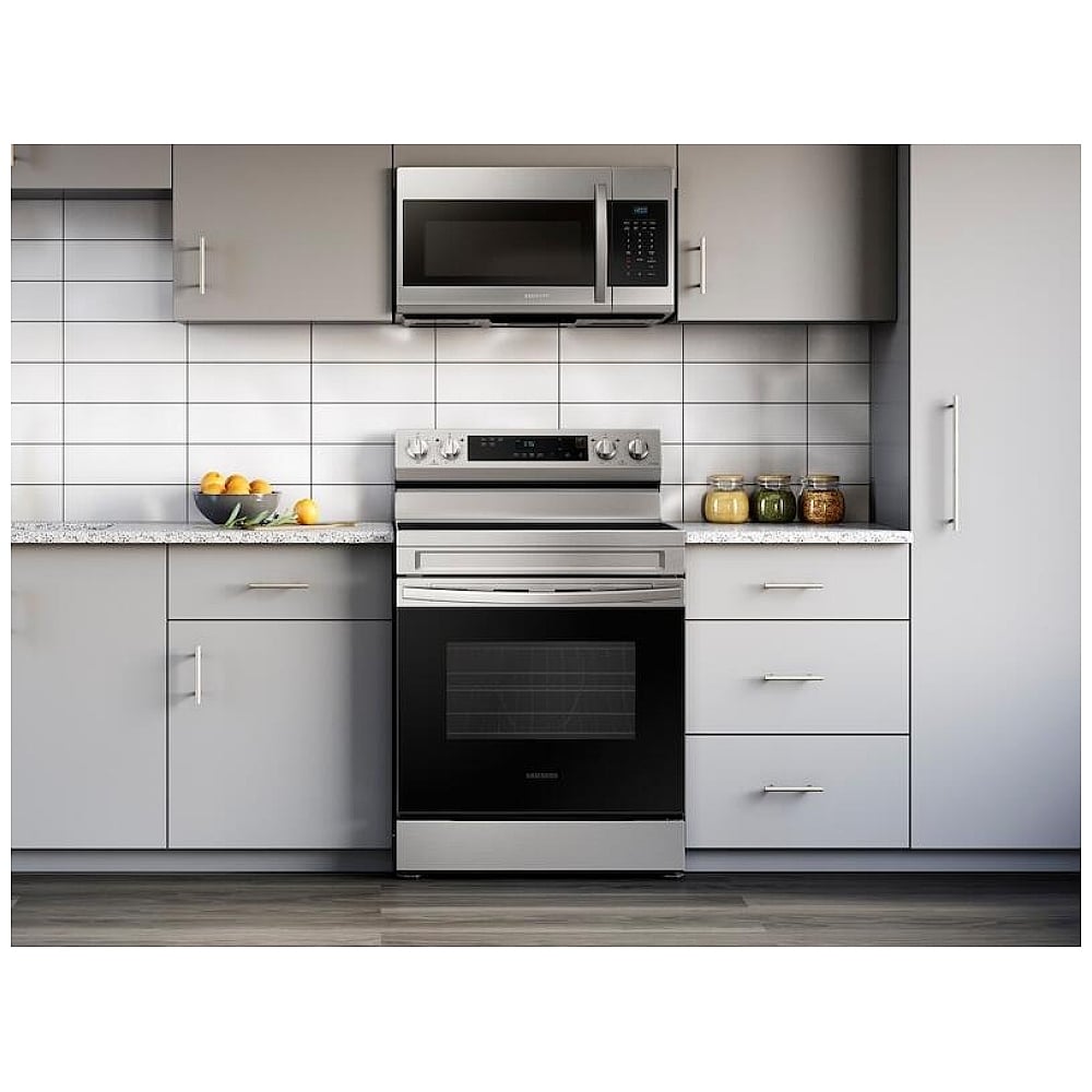 Samsung NE63A6111SS Electric Range | 6.3 cu. ft. Capacity, Stainless Steel, Smart Features