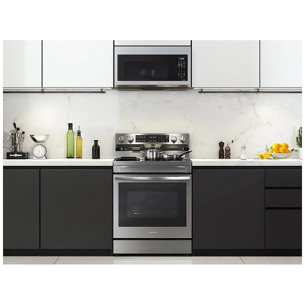 Samsung NE63A6711SS - NE63A6711SS/AC Electric Range, 6.3 cu. ft. Capacity, 30 inch Exterior Width, True Convection, 5 Burners, Storage Drawer, Air Fry, Self Clean, 3,000 Watts Highest Burner Element, Stainless Steel colour