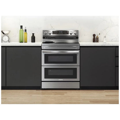 Samsung NE63A6751SS - NE63A6751SS/AC Electric Range, 6.3 cu. ft. Capacity, 30 inch Exterior Width, True Convection, 5 Burners, Storage Drawer, Air Fry, Self Clean, Double Oven, 3,000 Watts Highest Burner Element, Stainless Steel colour