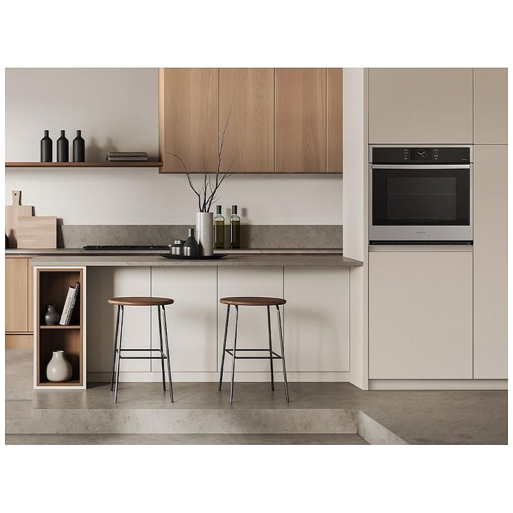 Samsung NV51CG600SSRAA Single Wall Oven, 30 inch Exterior Width, Convection, Self Clean, 5.1 cu. ft. Capacity, Temperature Probe, Wifi Enabled, Air Fry, Stainless Steel colour