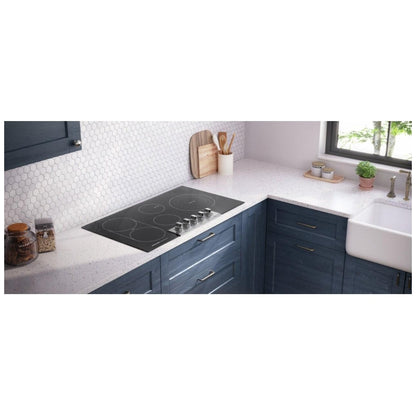 Frigidaire Professional 30" Electric Cooktop PCCE3680AF