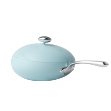 Front view of Velosan Pebble VE03806 32CM CAST ALUMINUM WOK WITH LID