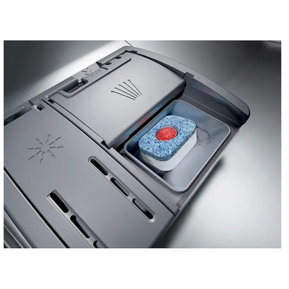 800 Series Dishwasher, 24", Brushed steel anti-fingerprint SGE78C55UC