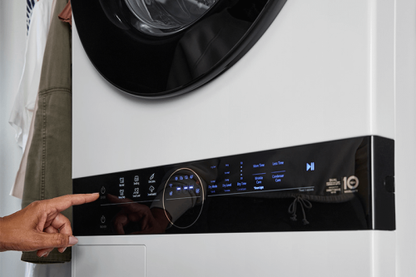 LG WashTower™ with Heat Pump Dryer, 3.1 cu.ft. Washer, 4.2 cu.ft. Dryer WKHC152HWA