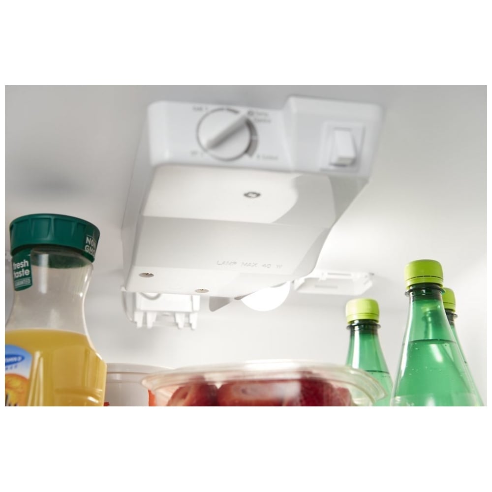 Whirlpool WRT134TFDM Top Freezer Refrigerator